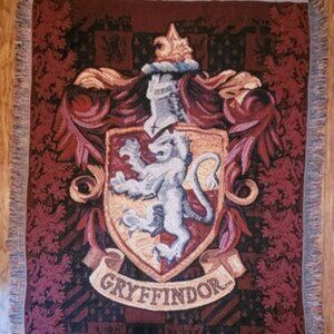 Harry Potter Blanket 50"x60" Gryffindor Woven Tapestry Cotton Blend Blanket